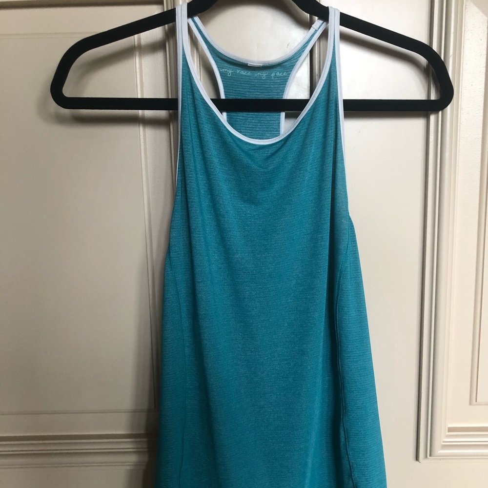 Lululemon Racerback Tank (8) - Picture 2 of 6